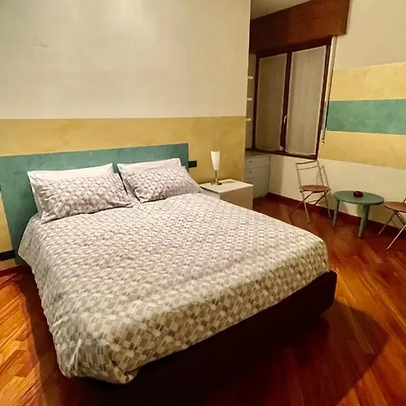 Adelaide Apartment Brescia