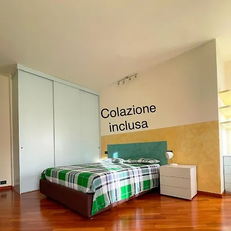 Adelaide Brescia